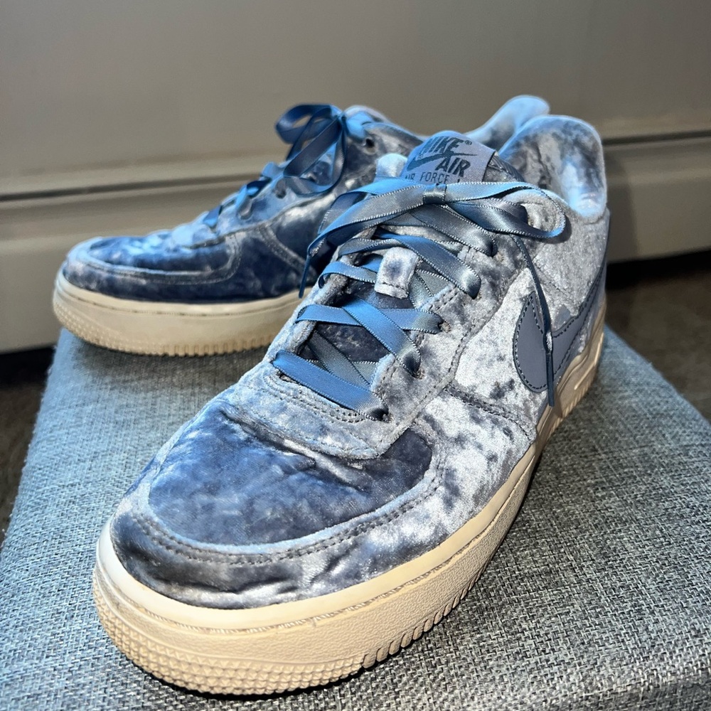 Nike Air Force 1LV8 Dark Sky Blue 6.5Y